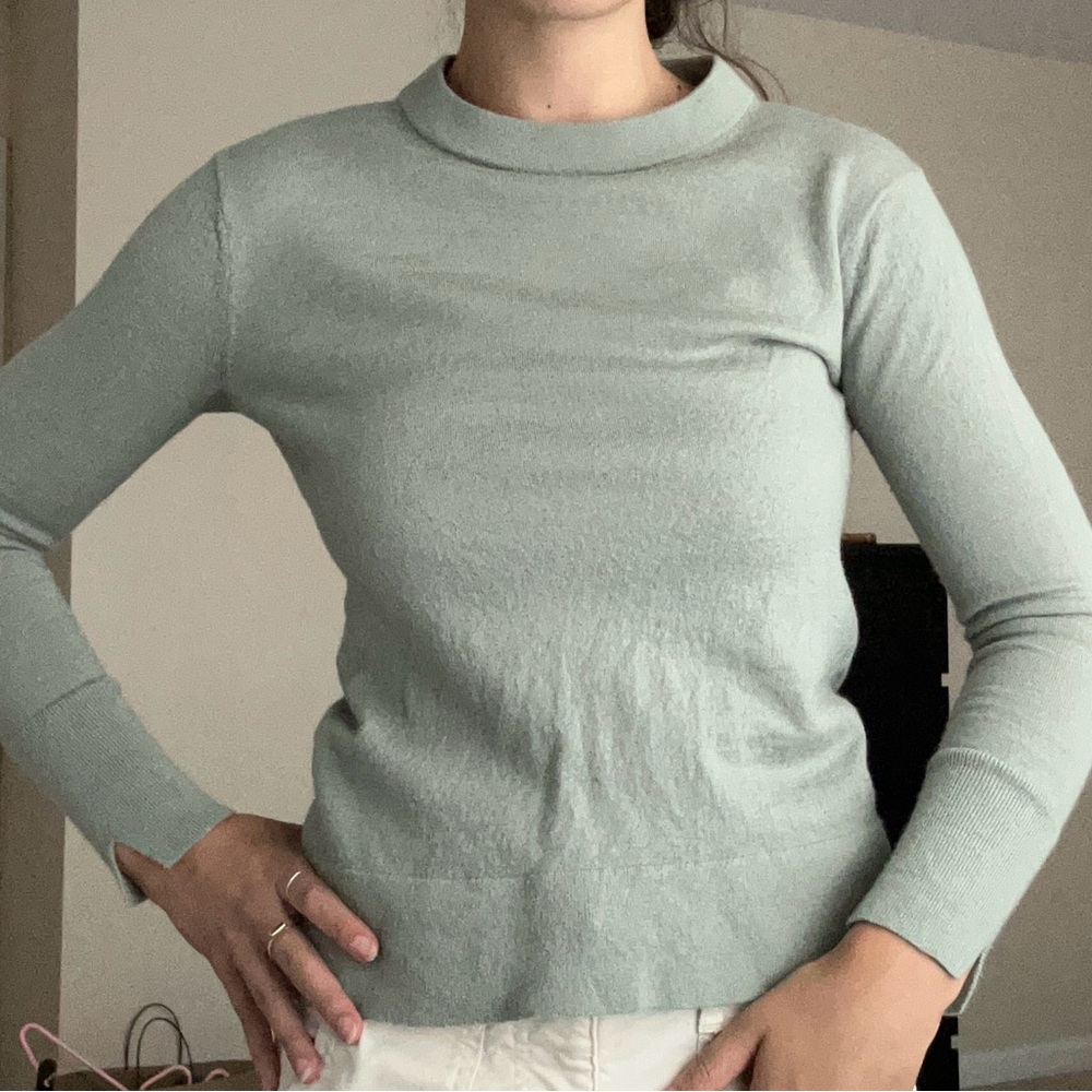 Club Monaco Soft Mint Turtleneck Sweater